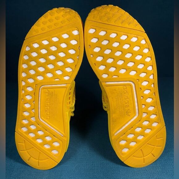 Size 5.5Men/7Women - Adidas Pharrell x NMD Human Race Yellow - Picture 8 of 9